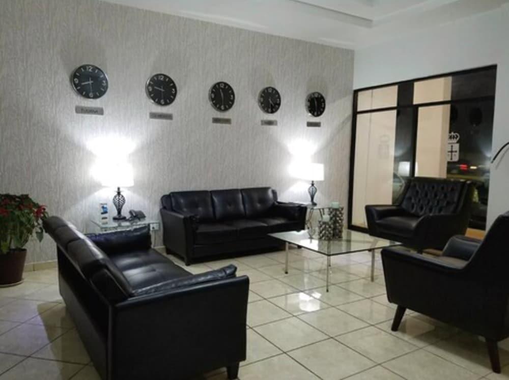 Hotel Principado Tijuana Aeropuerto 외부 사진