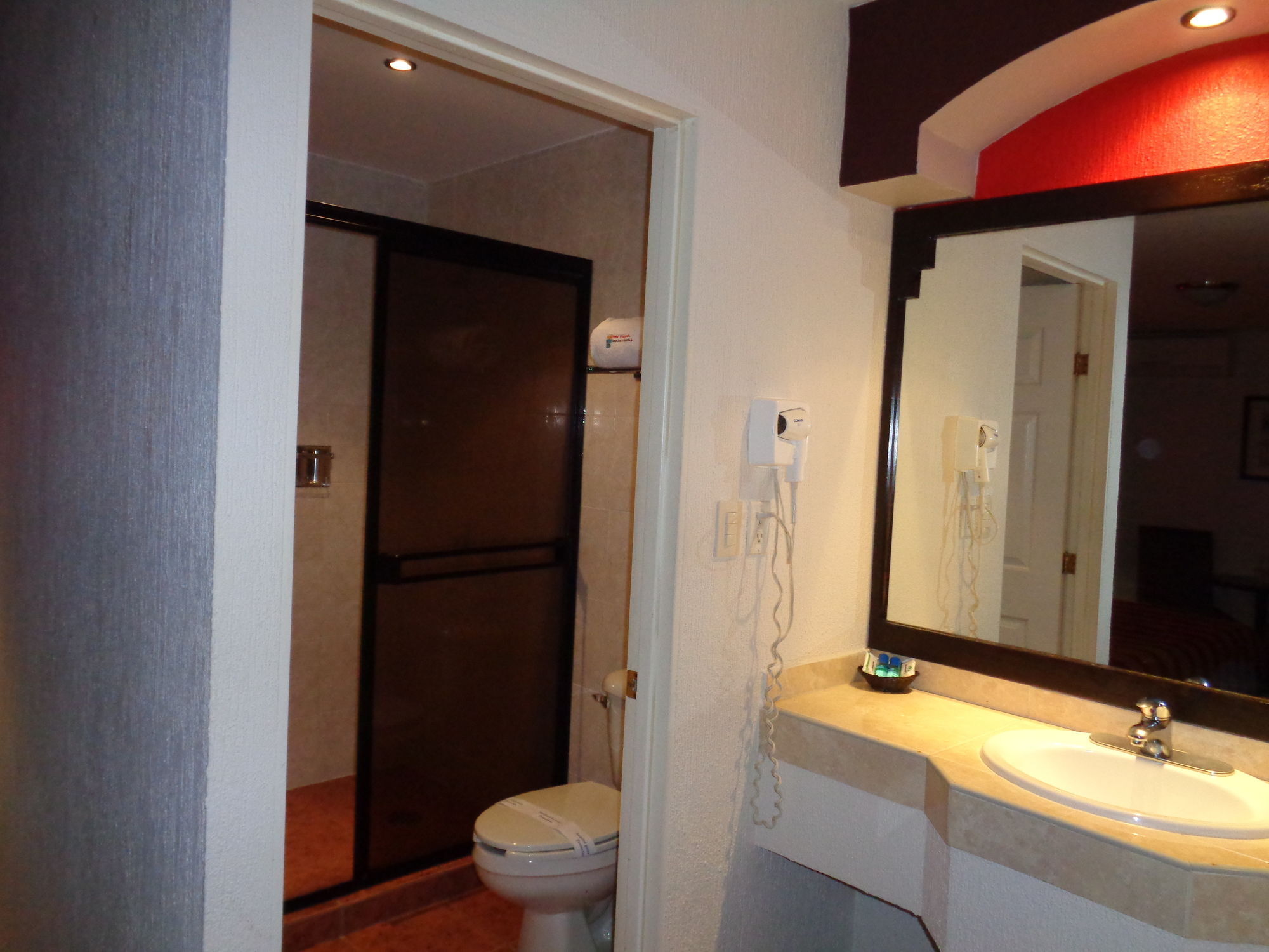 Hotel Principado Tijuana Aeropuerto 외부 사진